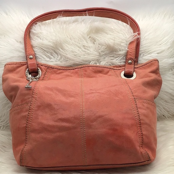 Fossil Handbags - 🌼3/$12🌼BUNDLE DEAL! Fossil Orange Leather Shoulder Bag